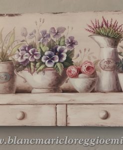 Quadro vasi con violette e lavanda su consolle Blanc Mariclo